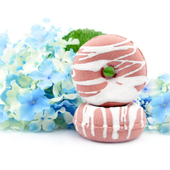 www.luxiny.com, luxiny, bath bomb donut, bath bomb doughnut, black cherry bath bomb donut